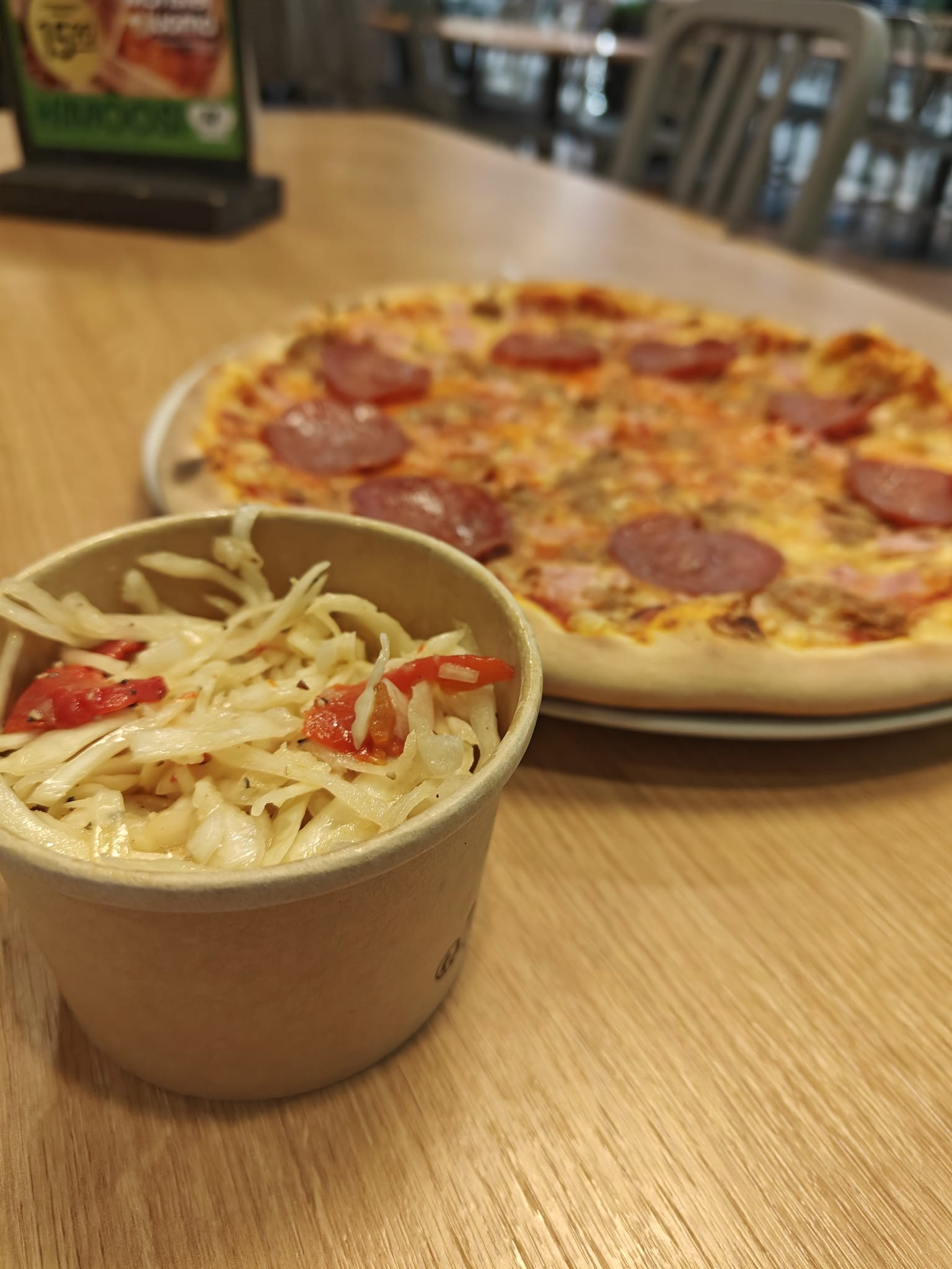 Pizzasalaatti 2,90 € Kotipizza